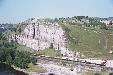 Миньярское водохранилище. Миньяр карьер. Магнитогорск миньярский карьер. Миньярский карьер. Миньярский карьер.